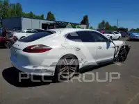 2011 Porsche Panamera photo