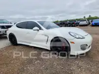 2011 Porsche Panamera photo