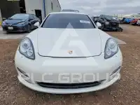 2011 Porsche Panamera photo