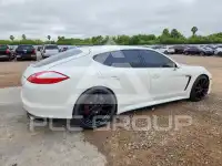2011 Porsche Panamera photo