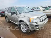 2011 Land Rover LR2 photo