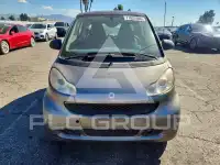 2011 Smart FORTWO фото