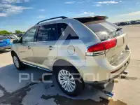 2011 Lincoln MKX photo