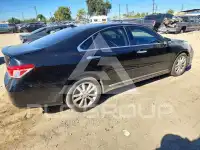 2011 Lexus ES350 photo