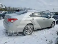 2011 Lexus ES350 photo