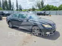 2011 Lexus ES350 photo
