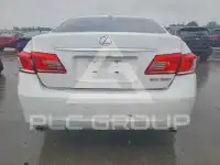 2011 Lexus ES350 photo