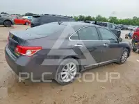 2011 Lexus ES350 photo