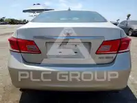 2011 Lexus ES350 photo