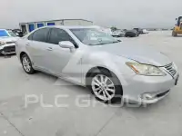 2011 Lexus ES350 photo
