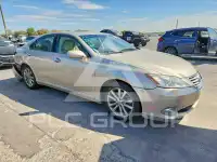 2011 Lexus ES350 photo
