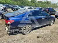 2011 Lexus ES350 photo