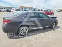 2011 Lexus ES350 photo