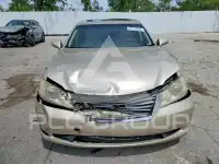 2011 Lexus ES350 photo