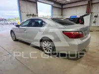 2011 Lexus LS460 photo