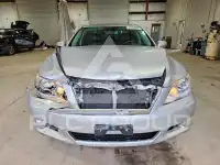 2011 Lexus LS460 photo
