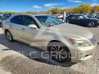 2011 Lexus LS460 photo