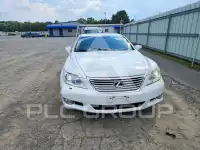 2011 Lexus LS460 фото