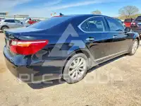 2011 Lexus LS460 photo