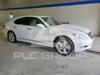 2011 Lexus LS500 фото