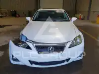 2011 Lexus IS фото