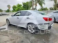 2011 Lexus IS фото