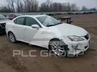 2011 Lexus IS photo
