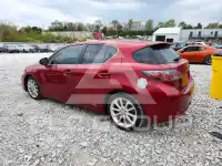 2011 Lexus CT200 photo