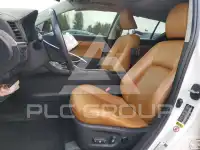 2011 Lexus CT200 photo