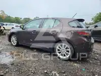 2011 Lexus CT200 фото