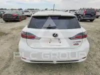 2011 Lexus CT200 photo