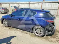 2011 Lexus CT200 photo