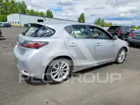 2011 Lexus CT200 photo