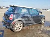 2011 Mini COOPER photo