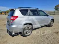 2011 Toyota RAV4 фото