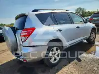 2011 Toyota RAV4 фото