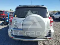 2011 Toyota RAV4 photo