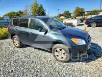 2011 Toyota RAV4 photo