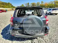 2011 Toyota RAV4 photo