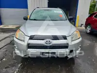 2011 Toyota RAV4 photo