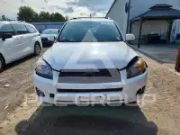 2011 Toyota RAV4 photo