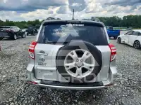 2011 Toyota RAV4 photo