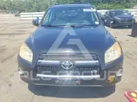 2011 Toyota RAV4 photo