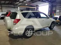 2011 Toyota RAV4 photo