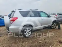 2011 Toyota RAV4 photo