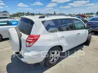 2011 Toyota RAV4 photo