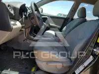 2011 Toyota RAV4 photo
