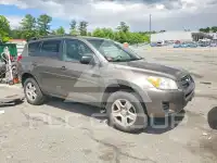 2011 Toyota RAV4 photo