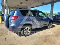 2011 Toyota RAV4 photo