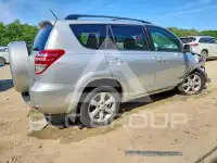 2011 Toyota RAV4 фото